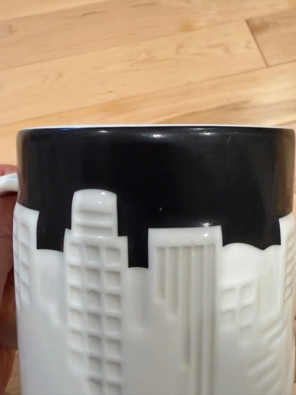 Starbucks Los Angeles Ceramic Mug - Black and White with Red Accent - Picture 5 of 5